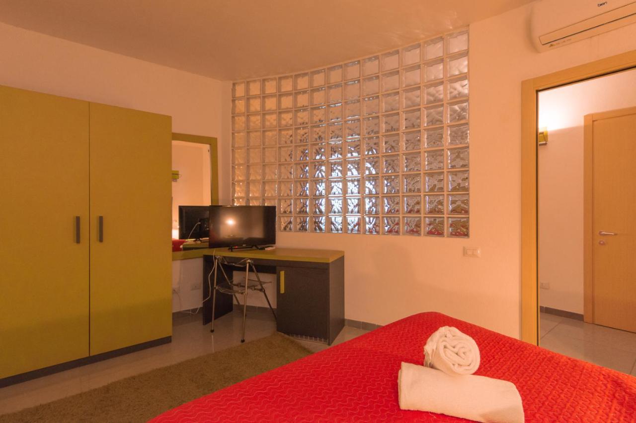 Delta Rooms Olbia Exterior photo